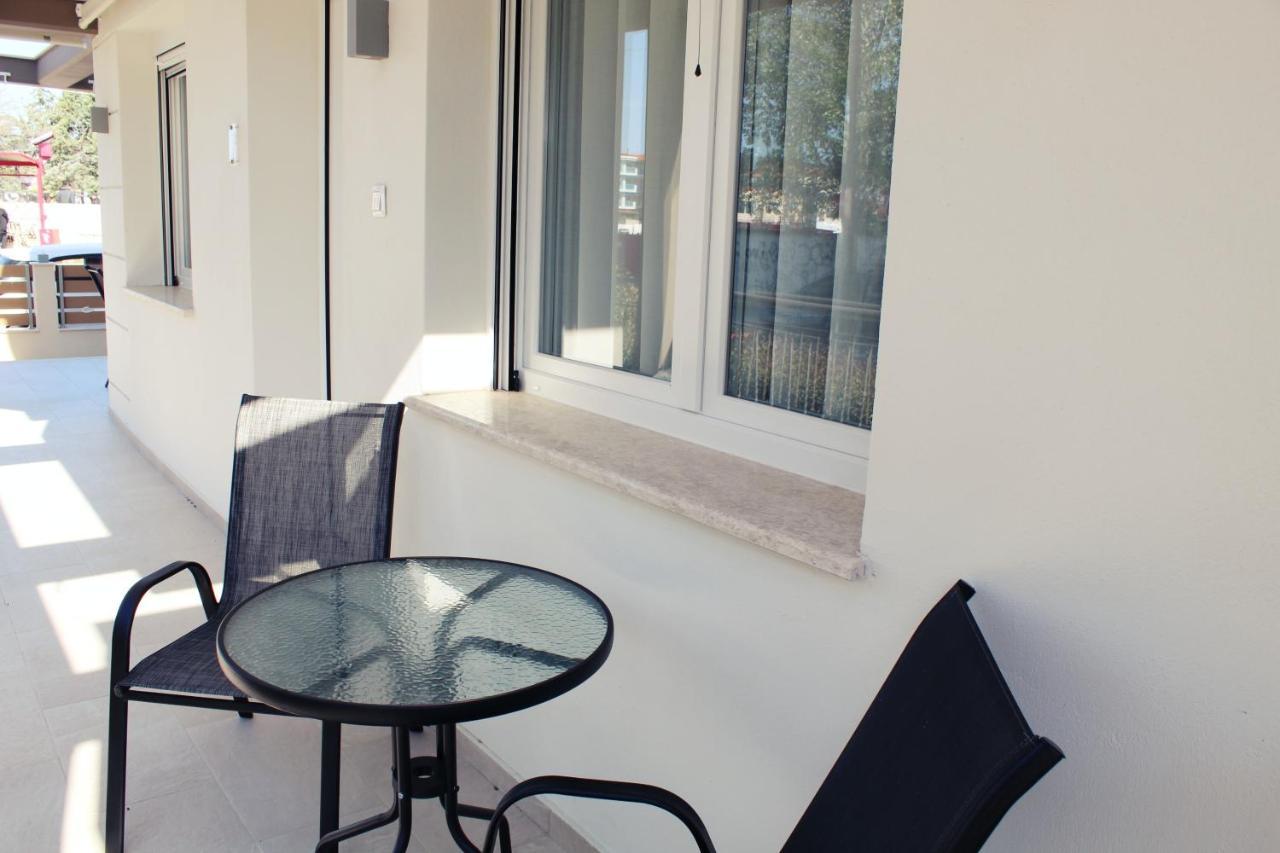 Saan Luxury Living Apartment Nea Kallikrateia Luaran gambar